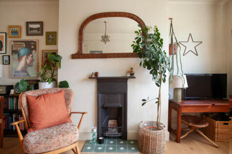 297996 - LeeHighRoad_KElliott_017.jpg