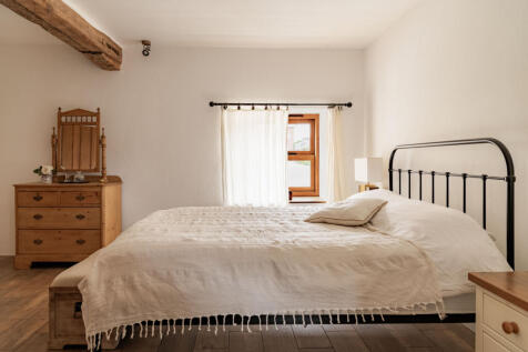 282717 - Ginmill Barn 60.jpg