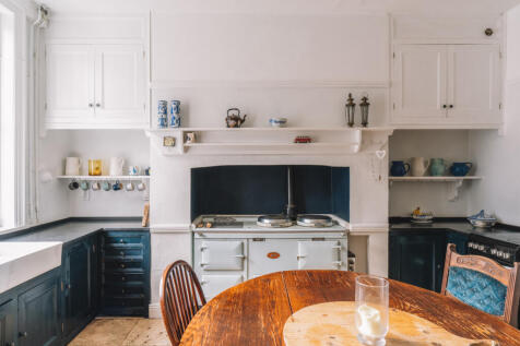 235742 - Westwood_Ashbourne_HighRes-60.jpg