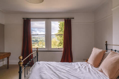 235686 - Westwood_Ashbourne_HighRes-04.jpg