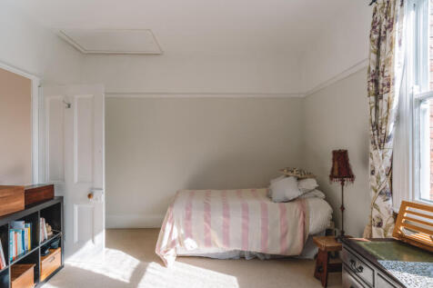 235705 - Westwood_Ashbourne_HighRes-23.jpg