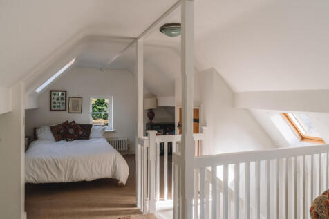 235691 - Westwood_Ashbourne_HighRes-09.jpg