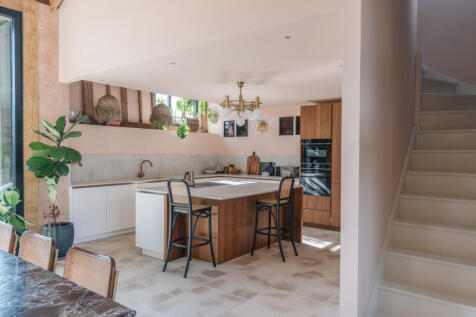 310456 - BarnOwlLutonRoad_HighRes-26.jpg