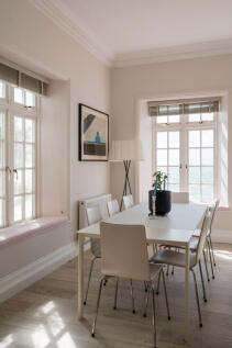 310396 - The White House, Westover Road SO41 - ...