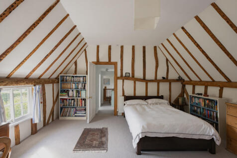 312453 - 10 High St, Toft-11.jpg