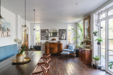 310967 - 84CranmoreLane_HighRes-42.jpg