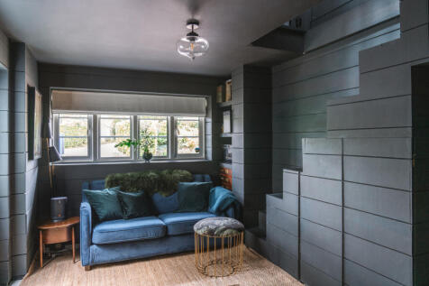 310999 - 84CranmoreLane_HighRes-74.jpg