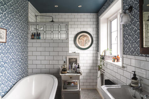 310960 - 84CranmoreLane_HighRes-35.jpg