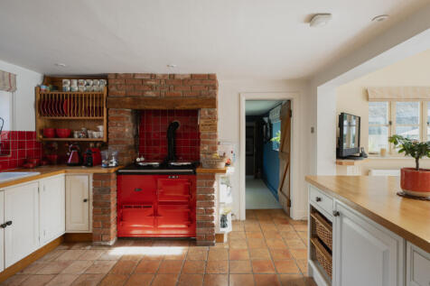 313807 - Bull Hill Cottage, Hawstead-43.jpg