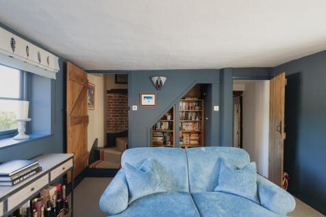 313846 - Bull Hill Cottage, Hawstead-19.jpg