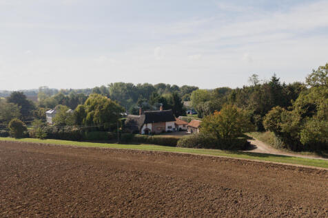 313797 - Bull Hill Cottage, Hawstead-55.jpg