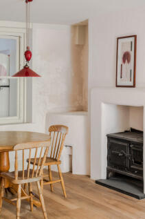 314204 - 24 Surrey Square-40.jpeg