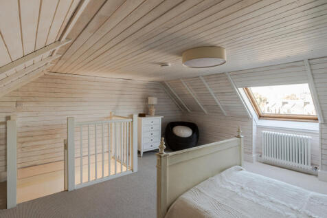 314193 - 24 Surrey Square-29.jpeg