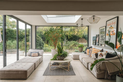 315724 - TheOldFarmhouse_Drayton_HighRes-8.jpg