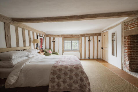 262793 - Nine Elms Farmhouse, Ringshall-31.jpg