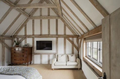 262798 - Nine Elms Farmhouse, Ringshall-36.jpg