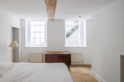 288615 - OldGloucesterStreetLondon-JSouteyrat-2...