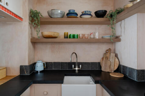 311099 - Croft Road, Hastings TN34 - high res-0...