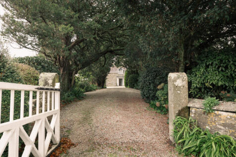 317834 - MH TREROSE MANOR-1.jpg