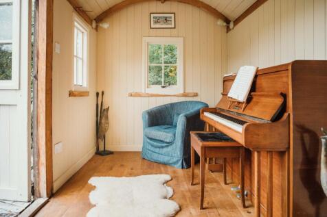 317004 - B0002246.jpg