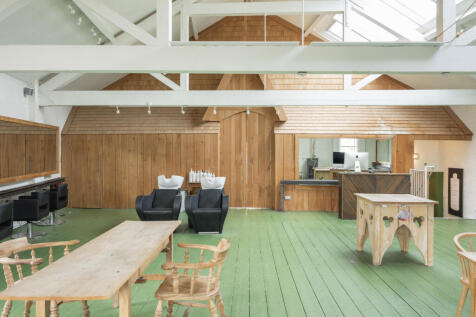 263078 - 25 Silver Street ph36 copy.jpg