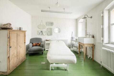 263083 - 25 Silver Street ph43 copy.jpg