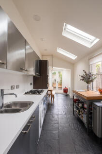 320265 - 8KentHouseRoad_HighRes-31.jpg