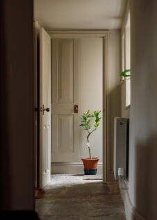 320332 - Round House Cottage, Castle Cary-23.JPG