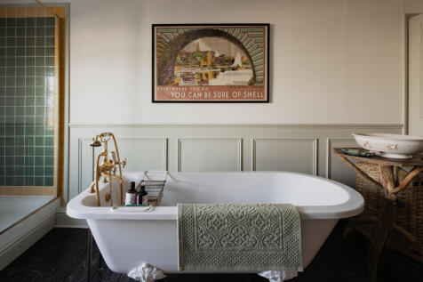 321139 - Swan House, Mistley-40.jpg