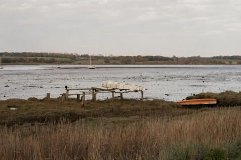 321105 - Swan House, Mistley-70.jpg