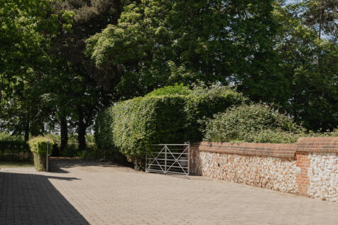 287977 - Coach House, Manor Farm, Brancaster-71...