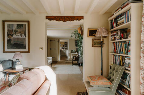 323125 - The Street_High Res-55.jpg