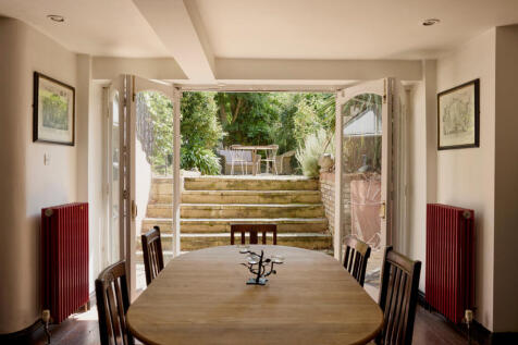 304744 - INIGO_CLAPHAM ROAD_23.JPG