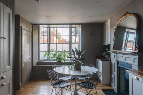 315394 - 86HighSt_Marlborough_HighRes-24.jpg