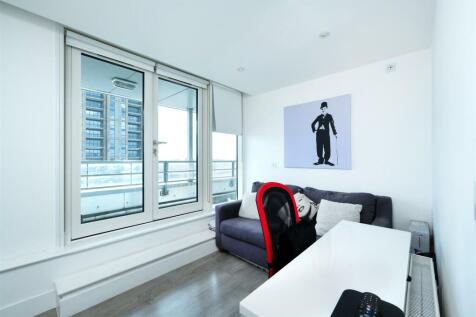 Bedroom 3 - Centurion House.jpeg