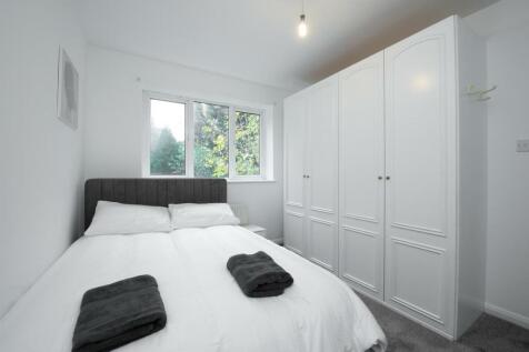 Bedroom 2 - BC..JPG