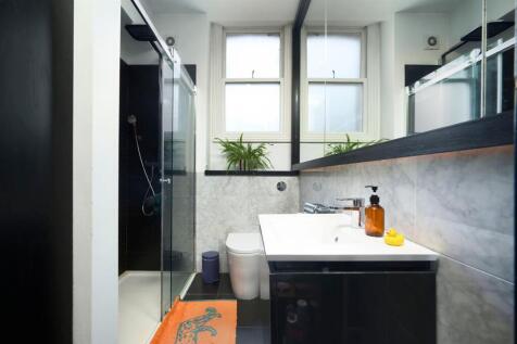 Bathroom - RA.jpeg