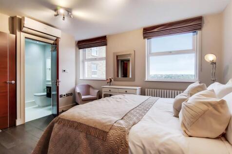 5_Master Bedroom-0.jpg
