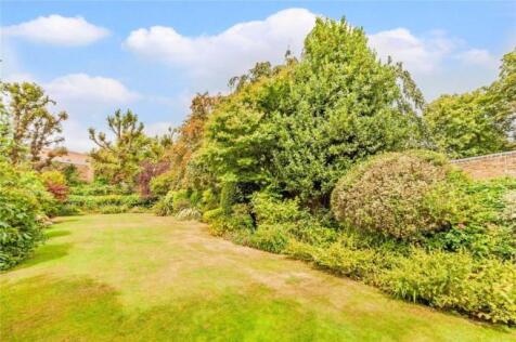 Communal garden 3- LG.jpg