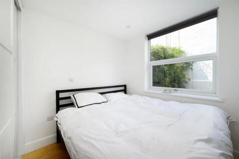 Second bedroom - St Mary&#39;s Terrace.jpeg