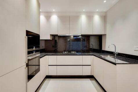 Kitchen/Reception