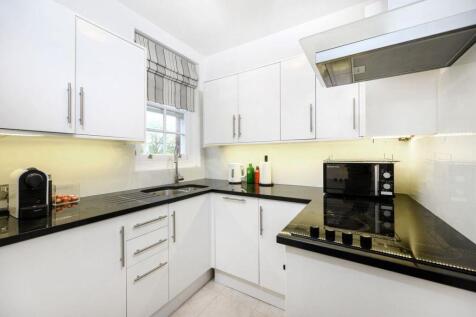 Kitchen - Addison House.jpeg