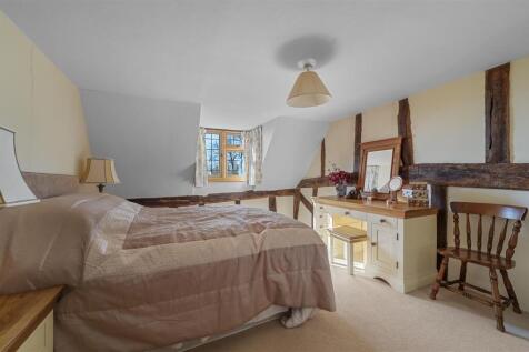 Bedroom 3.JPG