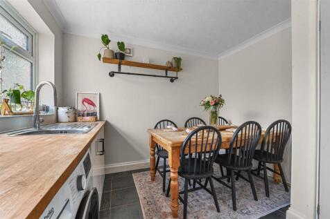 UTILITY/DINING
