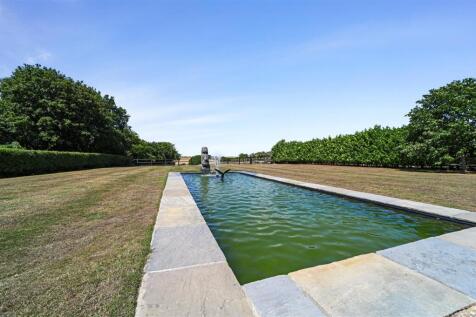 WATER FEATURE