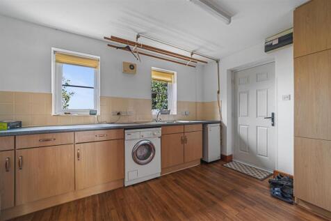 Utility/Boot Room