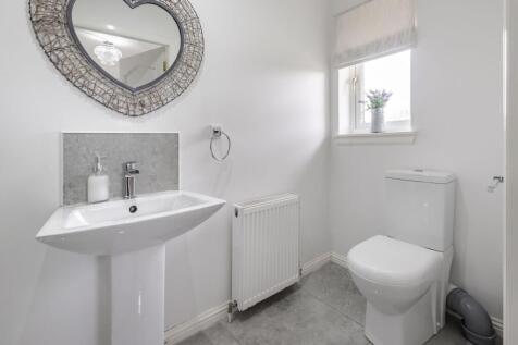 Downstairs Bathroom