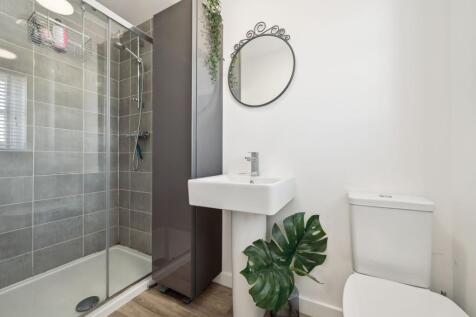 Bedroom One En - Suite