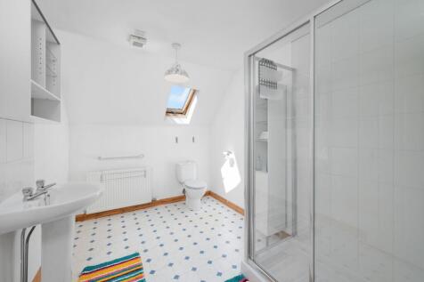 Upstairs Bathroom