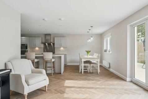 Kitchen/Dining/Living Area